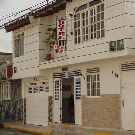 Hotel Ciudad Senora Buga Kültér fotó