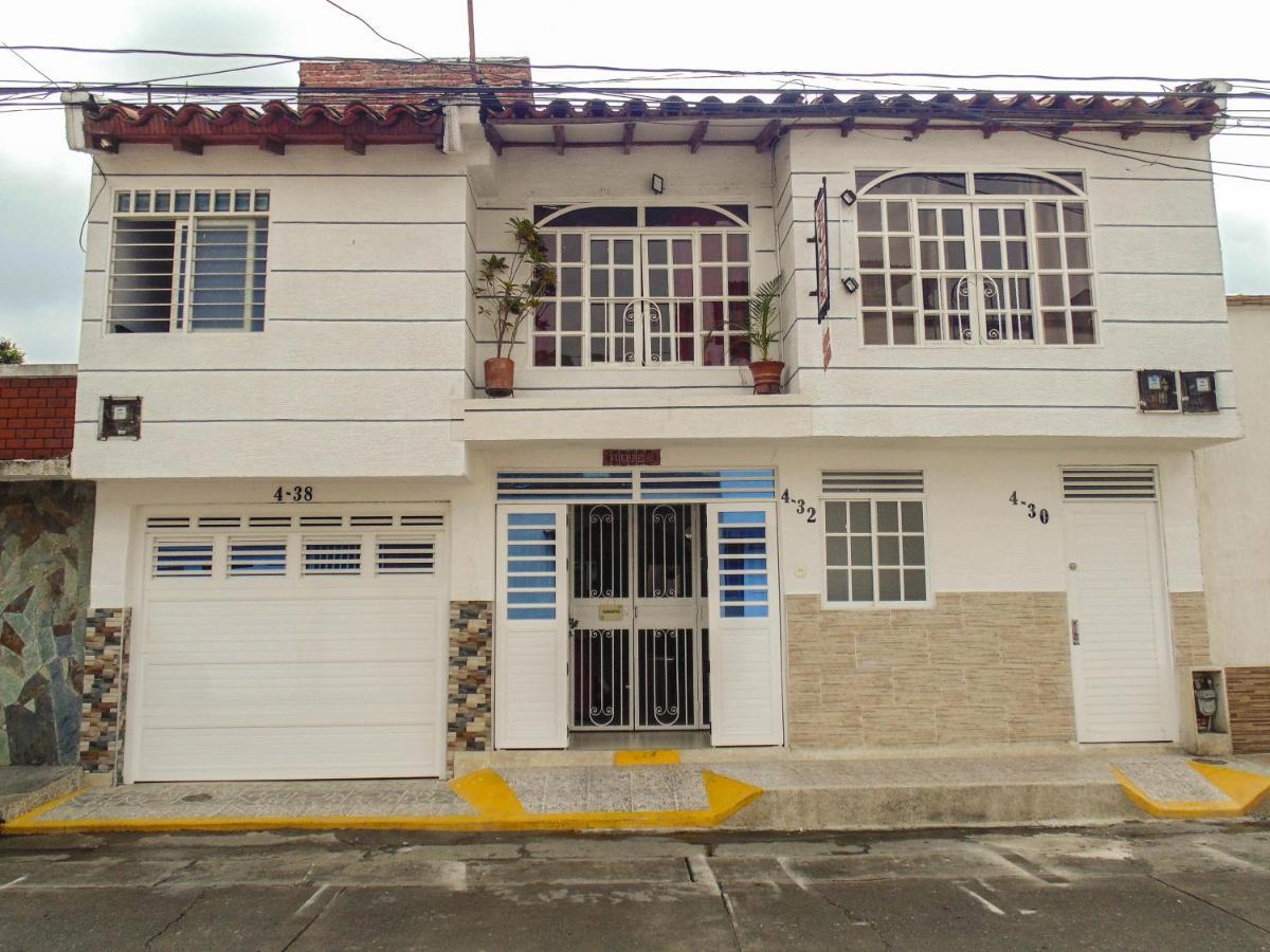 Hotel Ciudad Senora Buga Kültér fotó