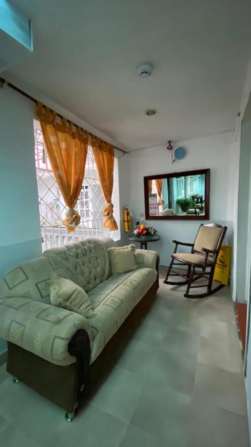 Hotel Ciudad Senora Buga Kültér fotó