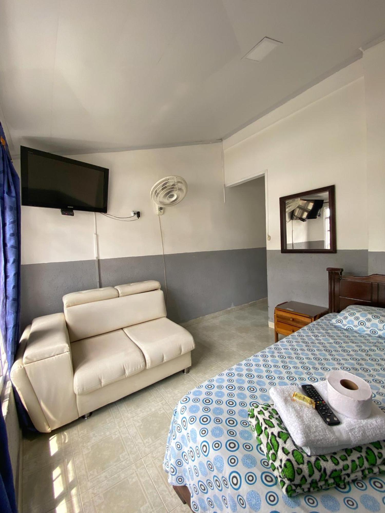 Hotel Ciudad Senora Buga Kültér fotó